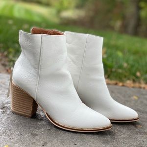 White Ankle Boots *worn once for photo shoot*